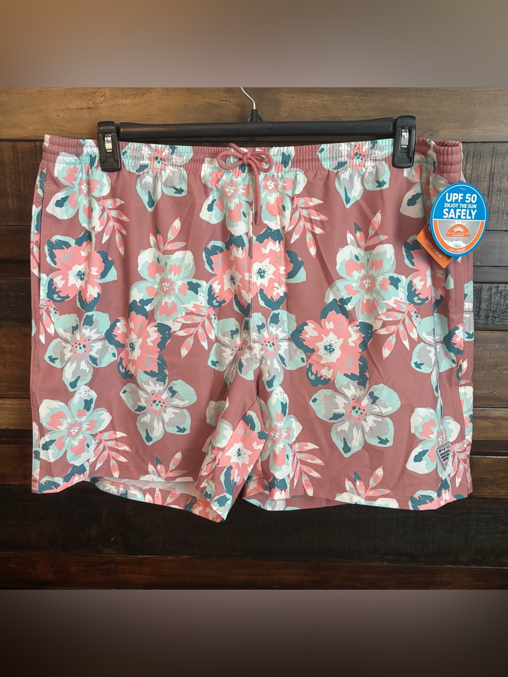 NWT Columbia Men's Floral Swim Trunks in Dusty Rose, Coral, Teal, White